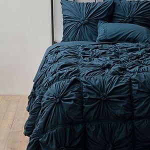 Anthropologie Rosette Queen Quilt and Shams